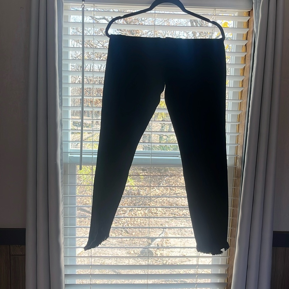 Kancan black capris